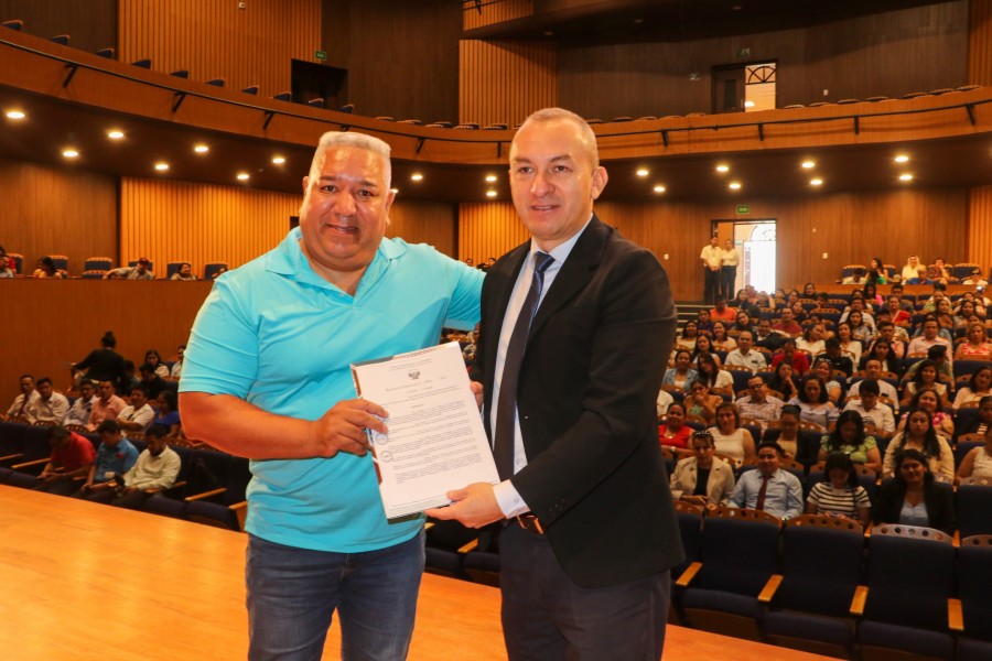 Ceremonia de Entrega de Resoluciones Directorales de Nombramiento.