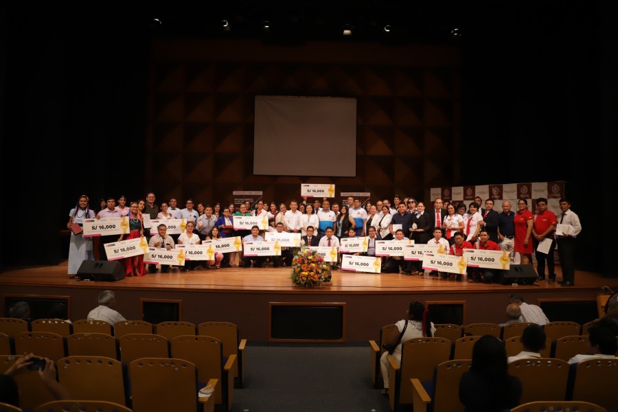 𝗦𝗮𝗻 𝗠𝗮𝗿𝘁𝗶́𝗻 𝗹𝗶𝗱𝗲𝗿𝗮 𝗹𝗮 𝗶𝗻𝗻𝗼𝘃𝗮𝗰𝗶𝗼́𝗻 𝗲𝗱𝘂𝗰𝗮𝘁𝗶𝘃𝗮 𝗲𝗻 𝗹𝗮 𝗔𝗺𝗮𝘇𝗼𝗻𝗶́𝗮 𝗣𝗲𝗿𝘂𝗮𝗻𝗮.